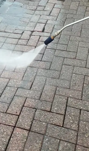 High pressure jet washing and driveway cleaning in Stourbridge